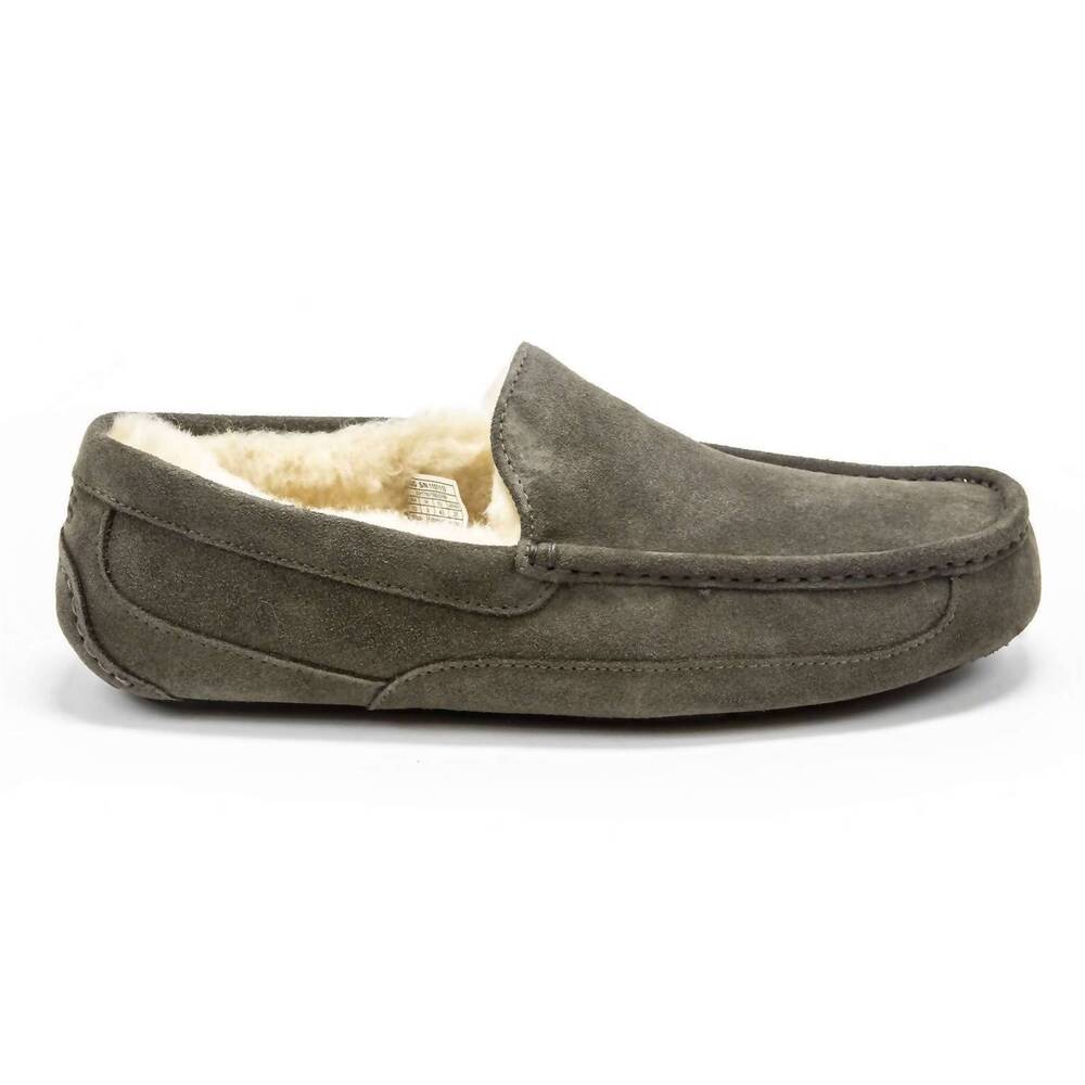 NEW UGG men's ascot loafer style slippers in charcoal